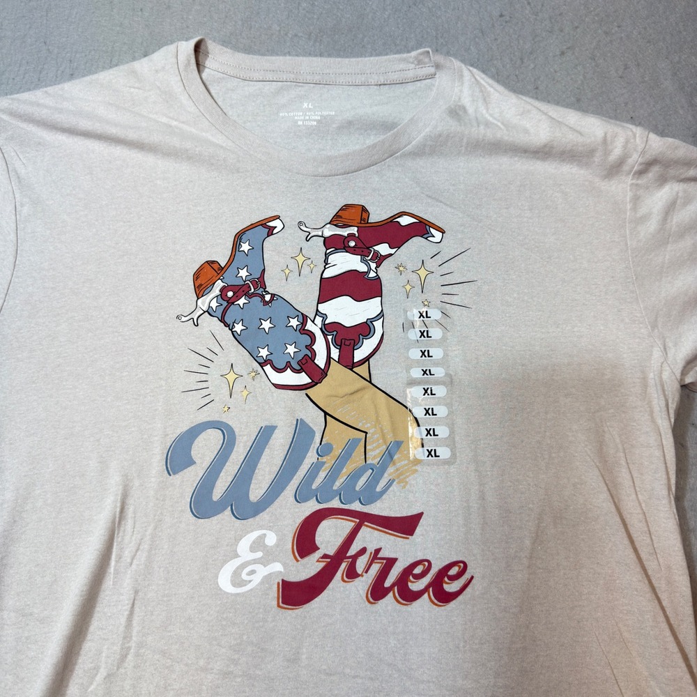 Unbranded Graphic T-Shirt Men XL Beige New Wild & Free Patriotic Cowboy Boots